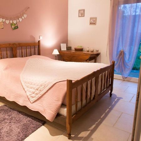 Chambres D'Hotes Ferme Du Feugres Saint-Germain-la-Campagne Eksteriør billede