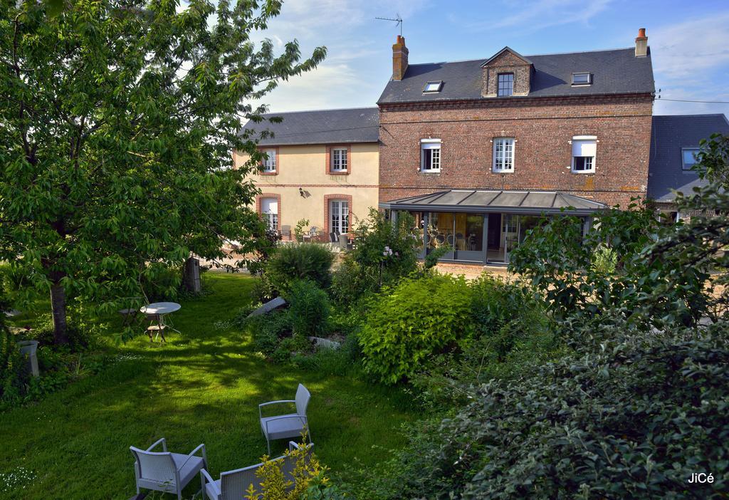 Chambres D'Hotes Ferme Du Feugres Saint-Germain-la-Campagne Eksteriør billede